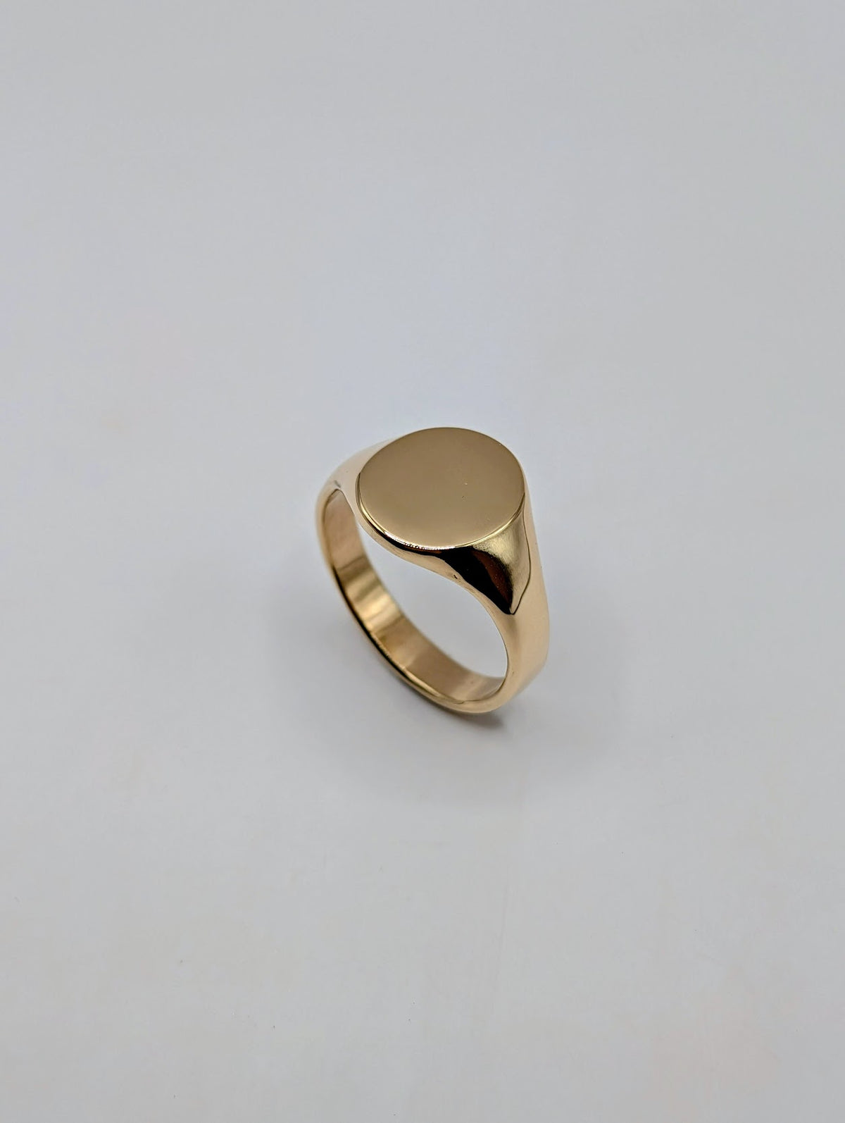 Large Round Signet
