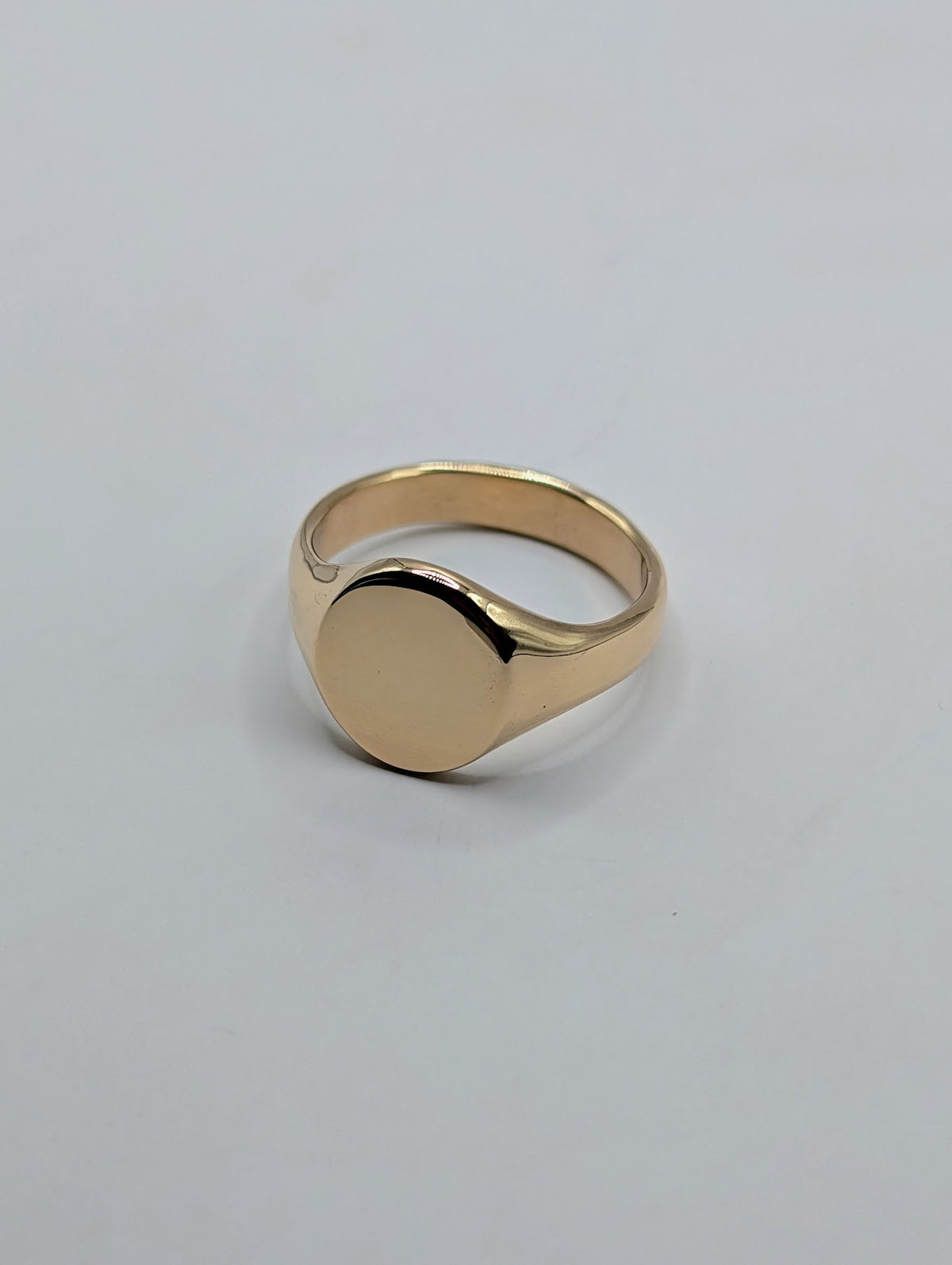 Large Round Signet